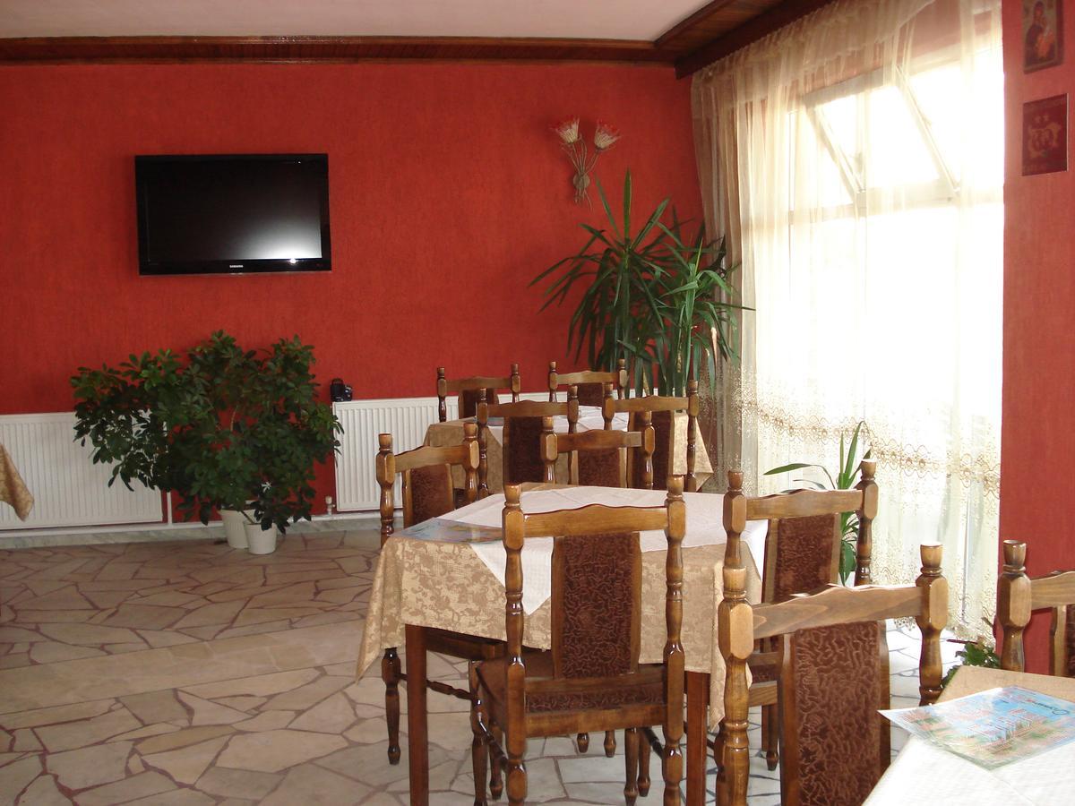 Family Hotel Zhelkovi - Olympia Kharmanli 외부 사진